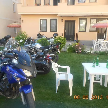 Apartment Tomic *
